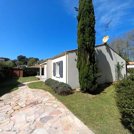 Palais Sur - Belle Maison Idealement Situee 5 Min De Nauzan Villa *