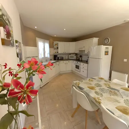Palais Sur - Belle Maison Idealement Situee 5 Min De Nauzan 생팔레쉬르메르