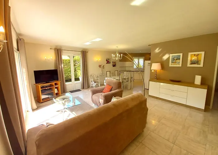 Palais Sur - Belle Maison Idealement Situee 5 Min De Nauzan וילה *